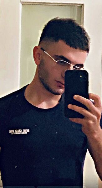  ,   Andre, 24 ,   ,   