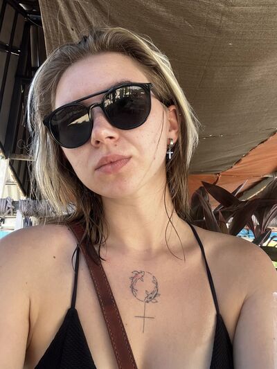  ,   Polly, 26 ,   ,   , c 