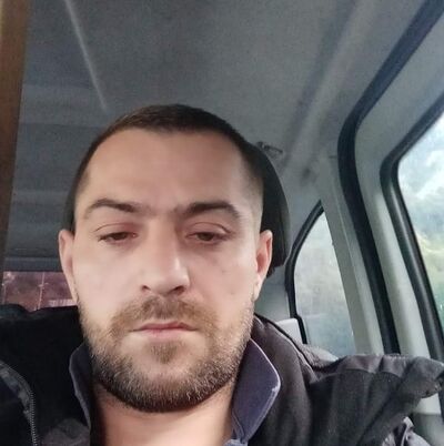  ,   Dima, 42 ,   