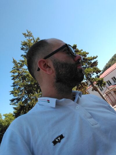  ,   Yurii, 42 ,   c 