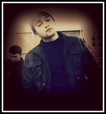  ,   Alik, 31 ,   