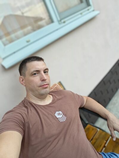  -,   Roman, 38 ,     , c 