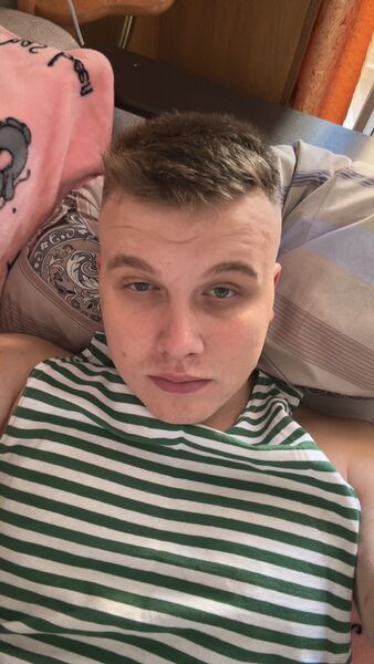  ,   Nik, 24 ,   ,   