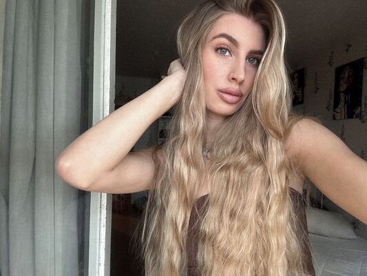  ,   Dasha, 24 ,     , c 
