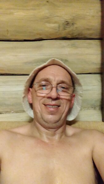  ,   Yury, 51 ,   ,   , c 
