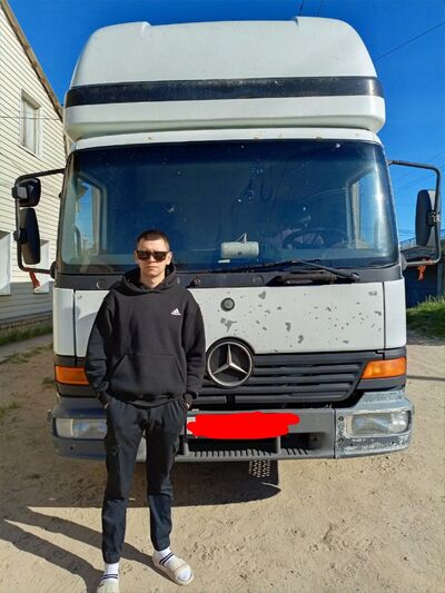  ,   Stanislav, 25 ,   ,   