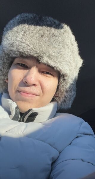  Soho,   Aibek, 23 ,   ,   