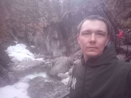  -,   Viktor, 25 ,   ,   , 