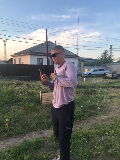  ,   Oleg, 28 ,   ,   , c , 