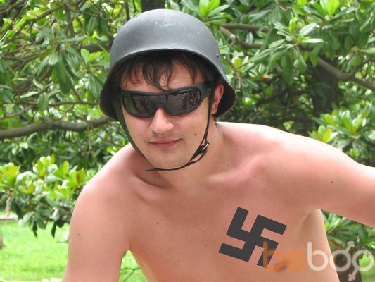  --,   Denis, 42 ,   
