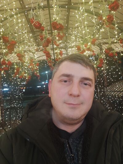  ,   Rusik, 38 ,   ,   
