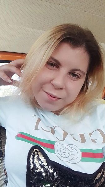  ,   Victoria, 24 ,     , c , 