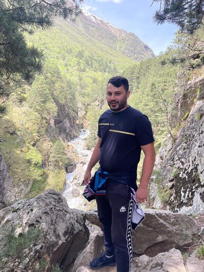  ,   Alan, 30 ,   ,   