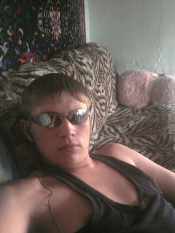  ,   Evgen, 32 ,   ,   , c 