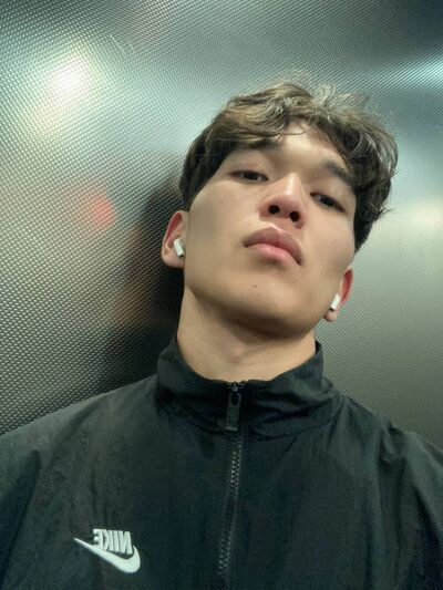  -,   Erlan, 21 ,   ,   