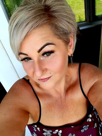  ,   Elena, 47 ,   ,   