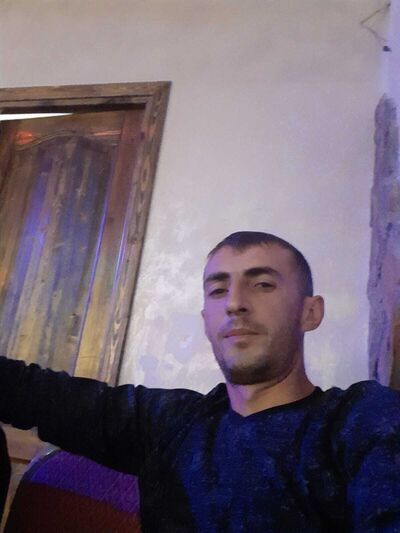  ,   Bagrat, 35 ,   ,   