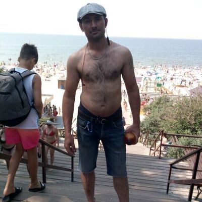  ,   Yakov, 46 ,   ,   