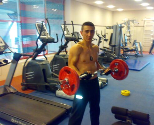 ,   Giobichika, 32 ,   