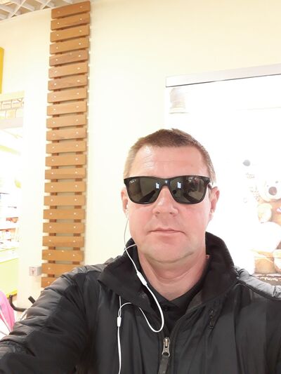  ,   Sergei, 52 ,   ,   , c 