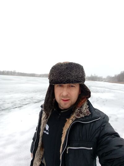 ,   Alex, 42 ,   ,   , c 