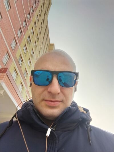  ,   Oleg, 37 ,   ,   