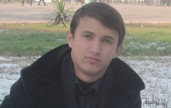  ,   UmaR, 33 ,   , 