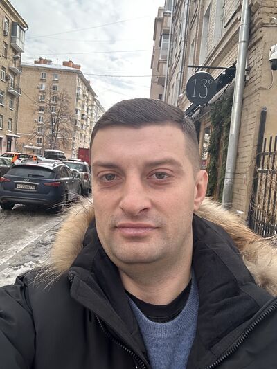  ,   Gurgen, 32 ,   ,   