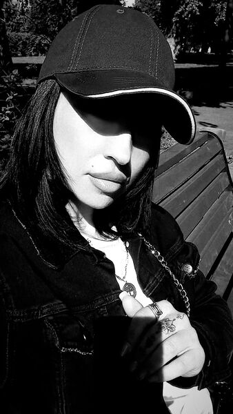  ,   Karina, 41 ,   ,   