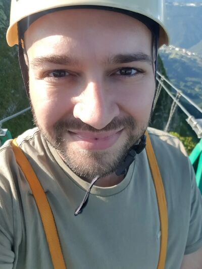  ,   Sasha, 32 ,   ,   , c , 