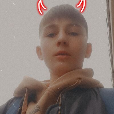  ,   Viktor, 19 ,   ,   