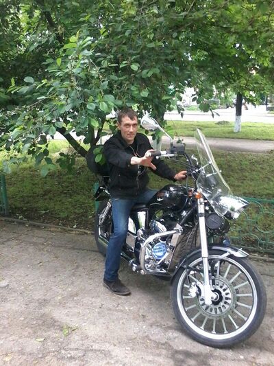  ,   Maks, 42 ,   ,   , c 
