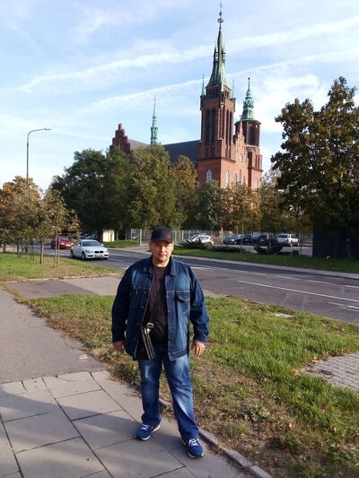  Belchatow,   , 51 ,   ,   , c 