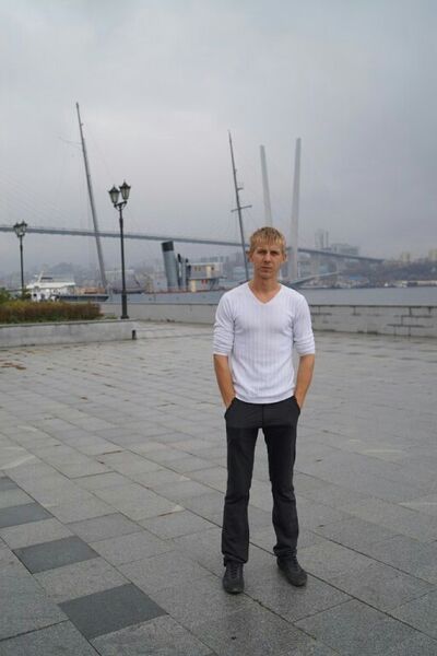  ,   Artem, 35 ,   ,   , c , 