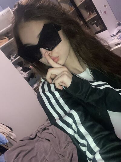  ,   Dasha, 19 ,   ,   