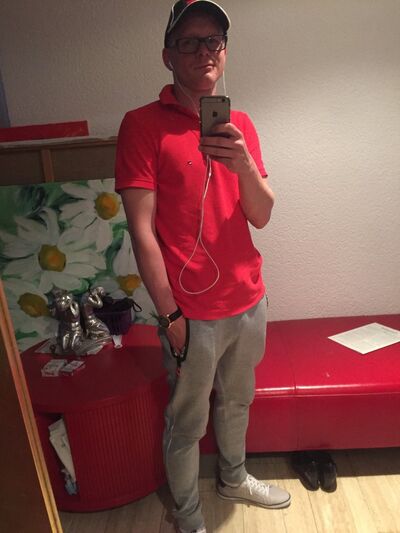  Kelkheim (Taunus),   , 38 ,   