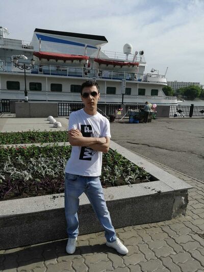 --,   Edmon, 28 ,   ,   
