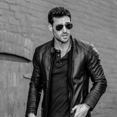  ,   Aleks, 35 ,   ,   