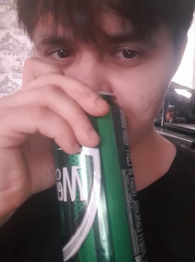 ,   Marsel, 26 ,   ,   