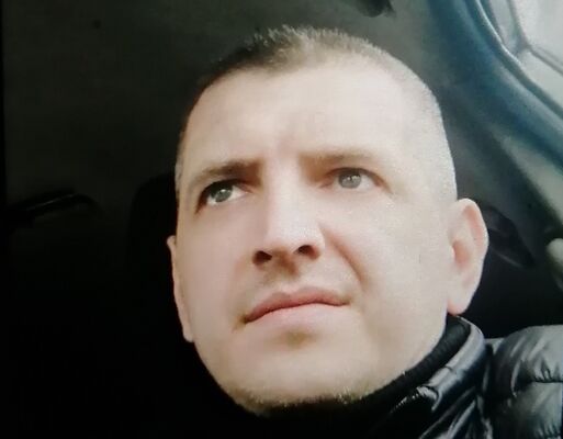  ,   Den, 42 ,   ,   