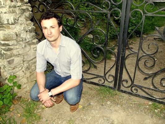  ,   Michael, 37 ,     , c 