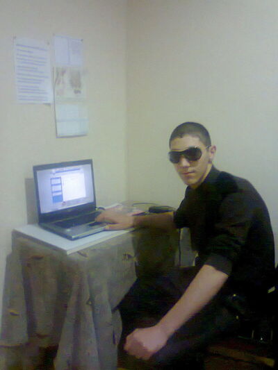  ,   Vahe, 29 ,   