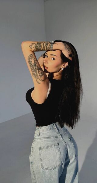  ,   Lexi, 21 ,   ,   , c , 