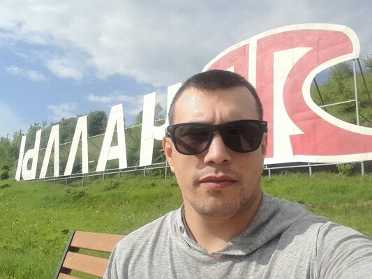  ,   Alfred, 29 ,   ,   