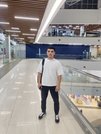  ,   Sher, 28 ,   c 