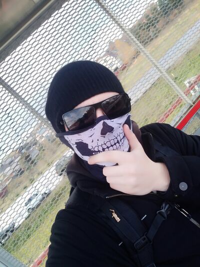   ,    Ghost, 23 ,   ,   , c , 