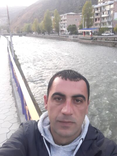  ,   Alen, 38 ,   ,   , c 