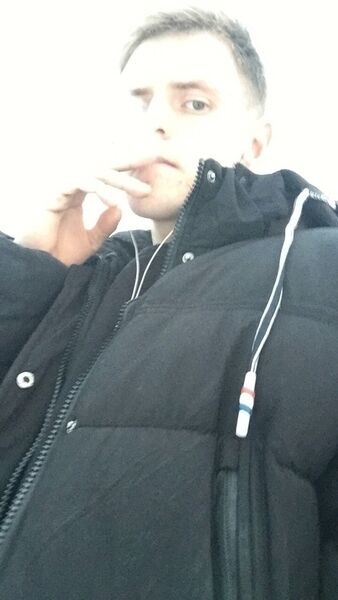   ,   Ivan, 25 ,   