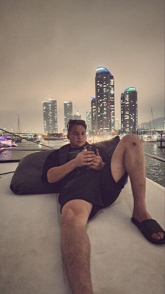  ,   , 29 ,   ,   