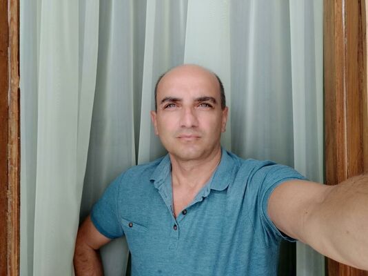  ,   Lasha, 37 ,   ,   , c 